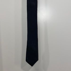 Mens Super Skinny 100% Silk Black Tie